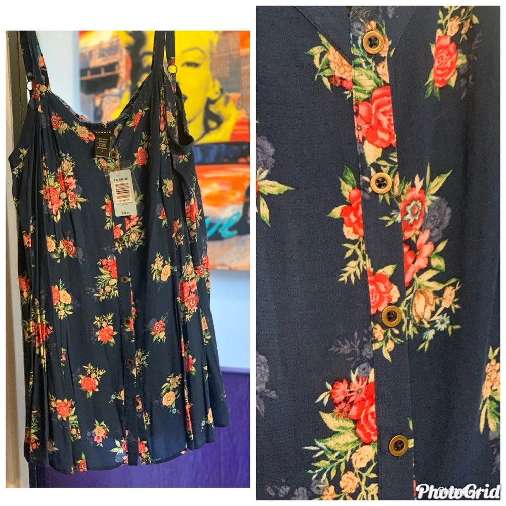 Torrid Button front fit tank